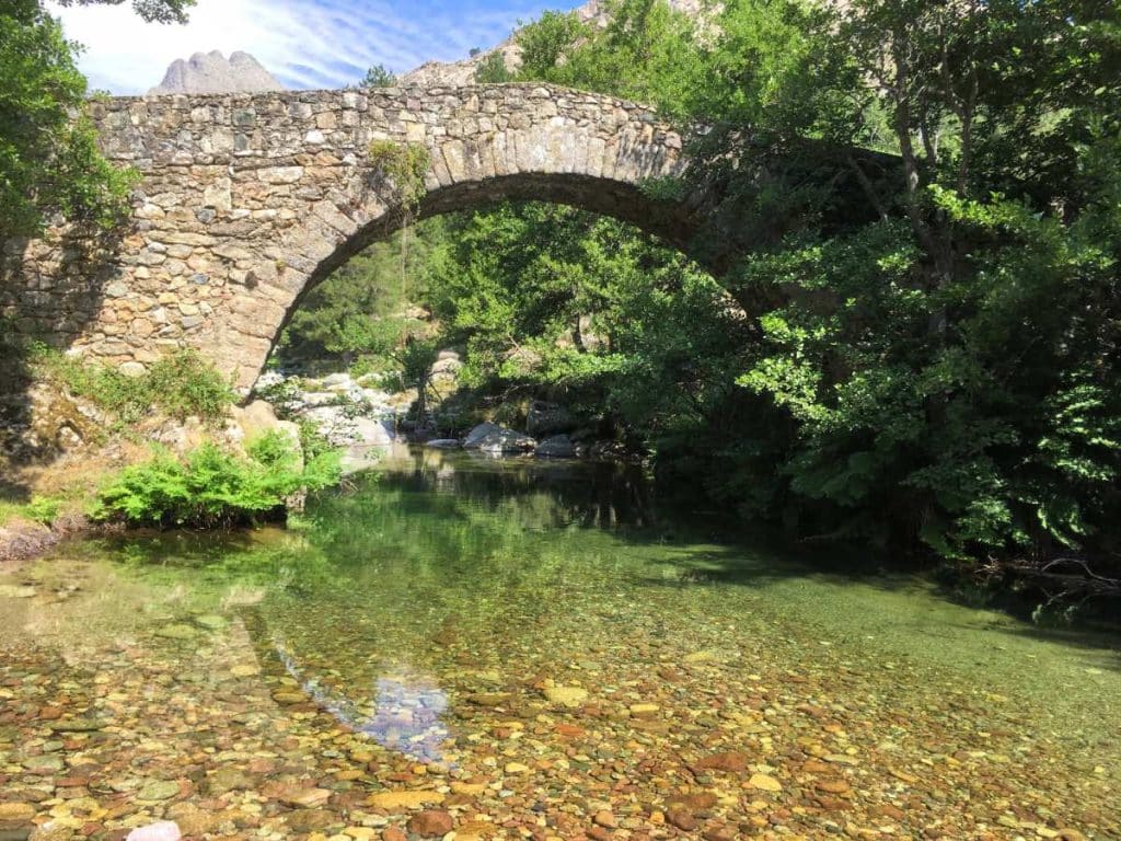 Montagnes - Pont crique